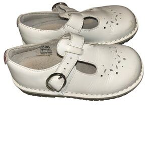Stride rite tattle tale Toddler Girl's white Genuine Leather Mary Jane 10.5